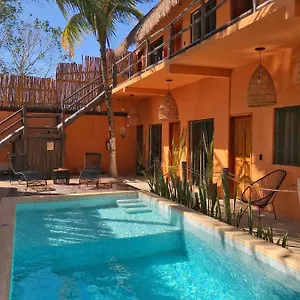 4* Hotel Sur