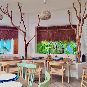 Toto Blue Boutique Hotel