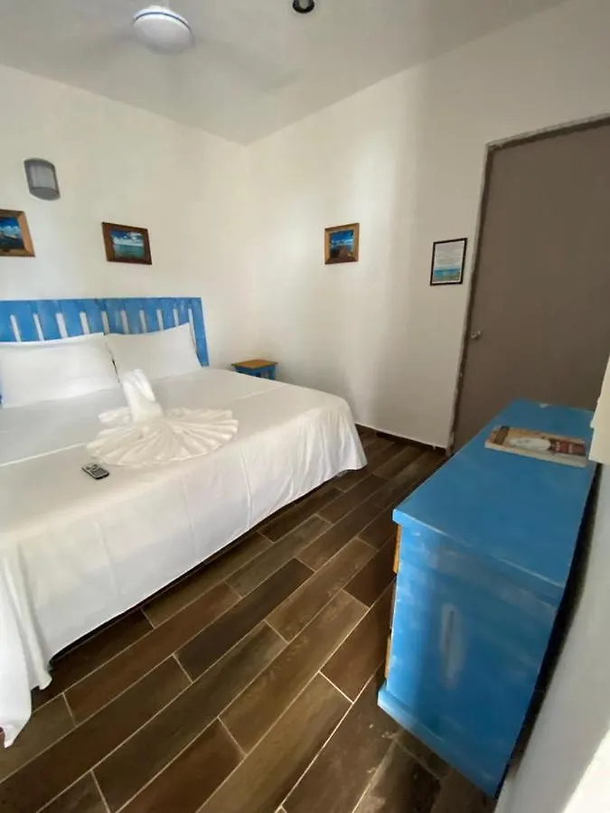 Bacalar B7 Blue Hotel