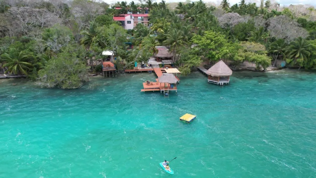 Bacalar B7 Blue Hotel