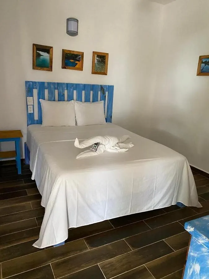 Bacalar B7 Blue Hotel Mexico