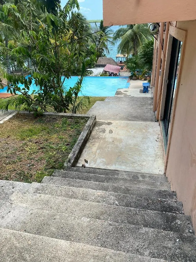 Bacalar B7 Blue Hotel